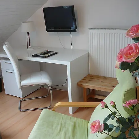 فندق Haus Drei Tannen 3*