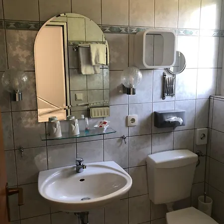 Haus Drei Tannen 3* Schieder-Schwalenberg